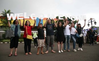 WNI yang telah menjalani observasi Corona di Natuna, Kepulauan Riau tiba di Bandara Halim Perdana Kusuma dan telah dipulangkan ke kampung halamannya masing-masing.