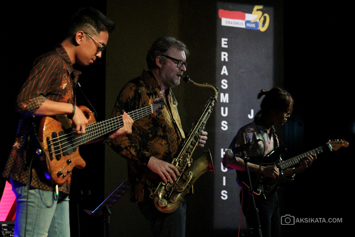 Konser Musik Jazz Jasper Blom Dan Kelapa Muda Di Erasmus Huis – AKSI KATA