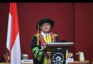 Mendikdasmen Menerima Gelar Tokoh Pendidikan dari Forum Fakultas Ilmu Pendidikan Indonesia di UNM